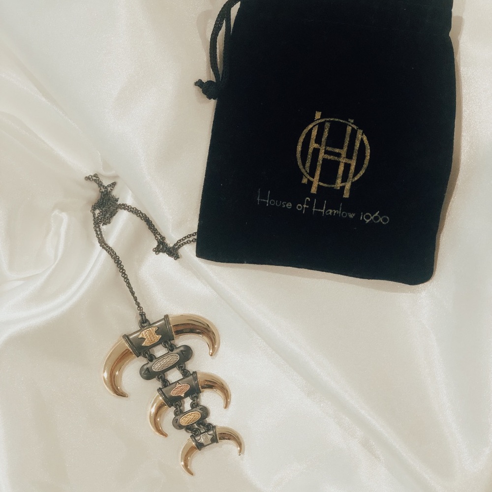 House of Harlow necklace